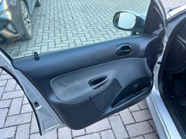 Peugeot 206 1.4 SW Sweet Years