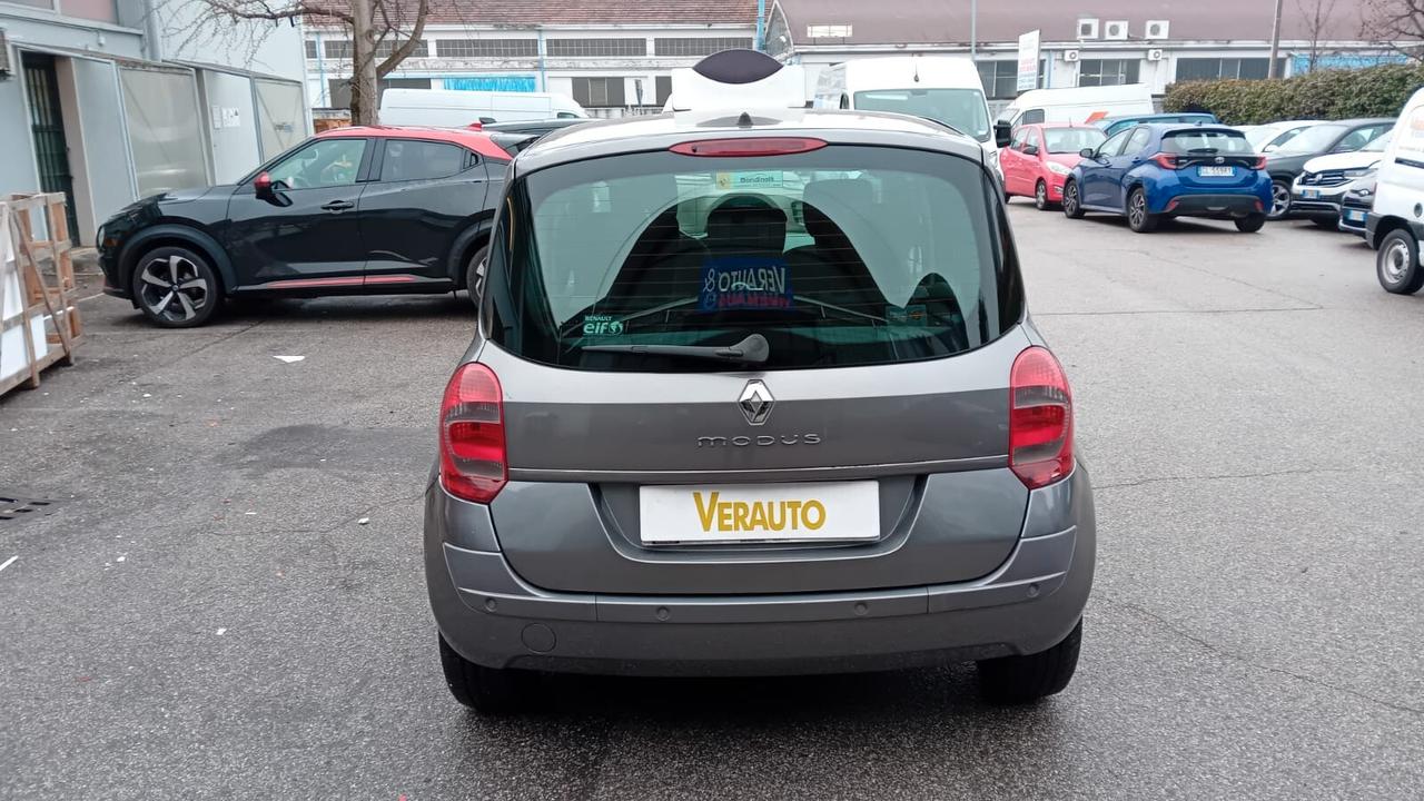 Renault Modus 1.2 16V TCE Dynamique