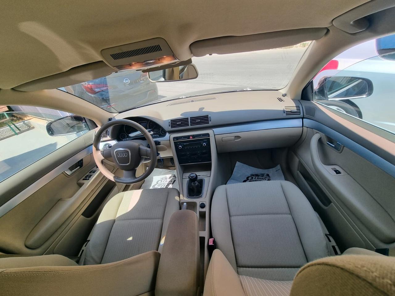 Audi A4 2.0 16V TDI Sport