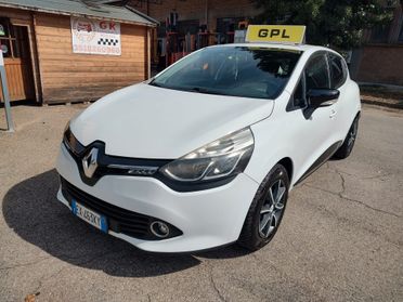 Renault Clio 1.2 75CV GPL 5 porte Live, BENZINA\GPL, OK NEOPATENTATI