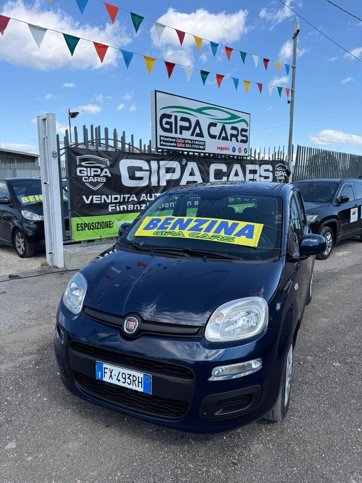 Fiat Panda 1.2 Connected by Wind