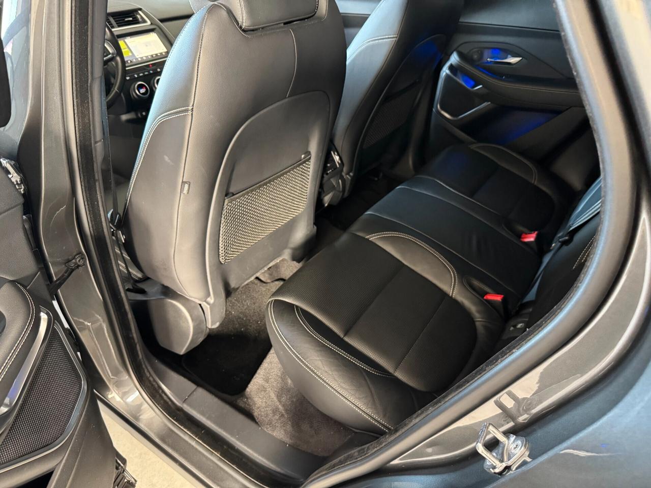 Jaguar E-Pace 2.0D 150 CV AWD aut. R-Dynamic 11/2019