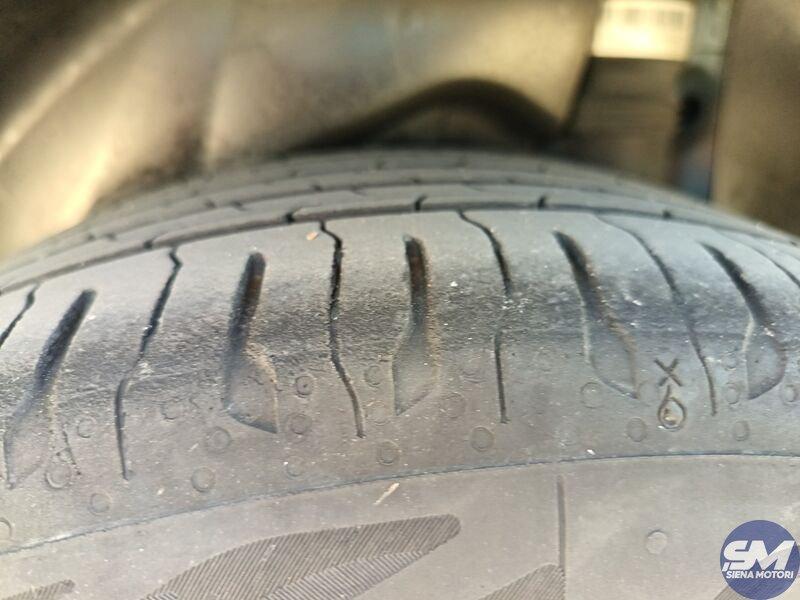 Opel Corsa 1.2 75cv Design & Tech MT5