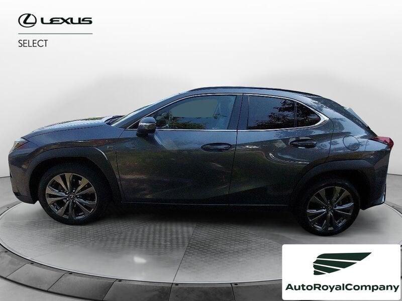 Lexus UX Hybrid Design