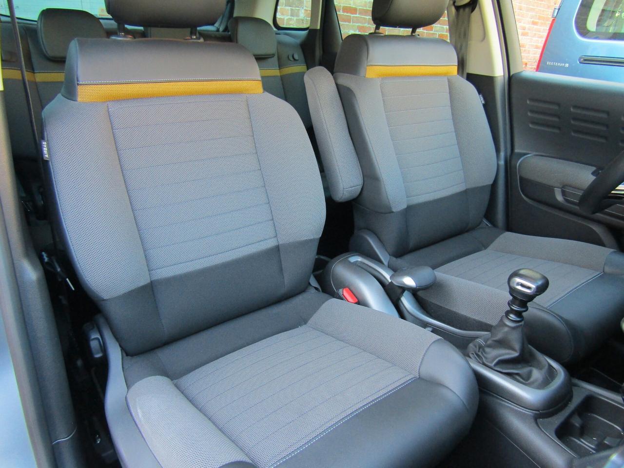 Citroen C3 Aircross 1.5 110CV "67.100 km" Shine "Rip Curl"