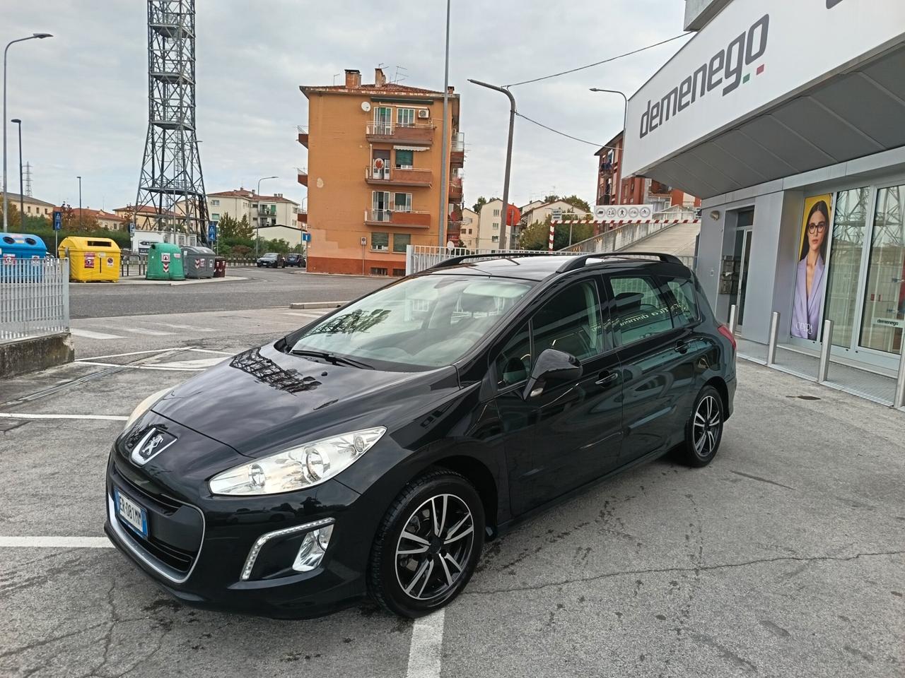 Peugeot 308 1.6 8V HDi 93CV 2013 ok neo patente