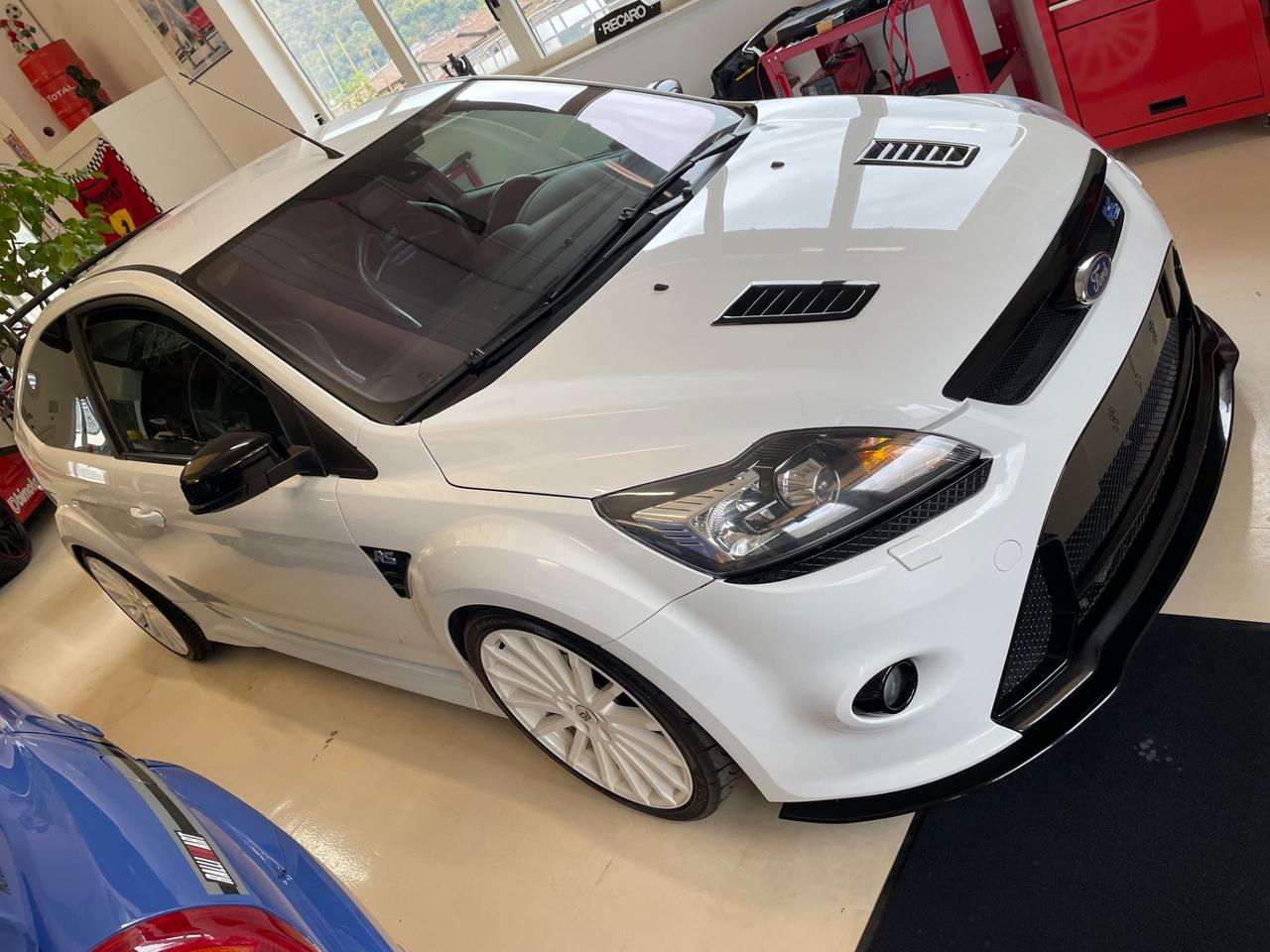 Ford Focus RS 2.5T (538 cv)