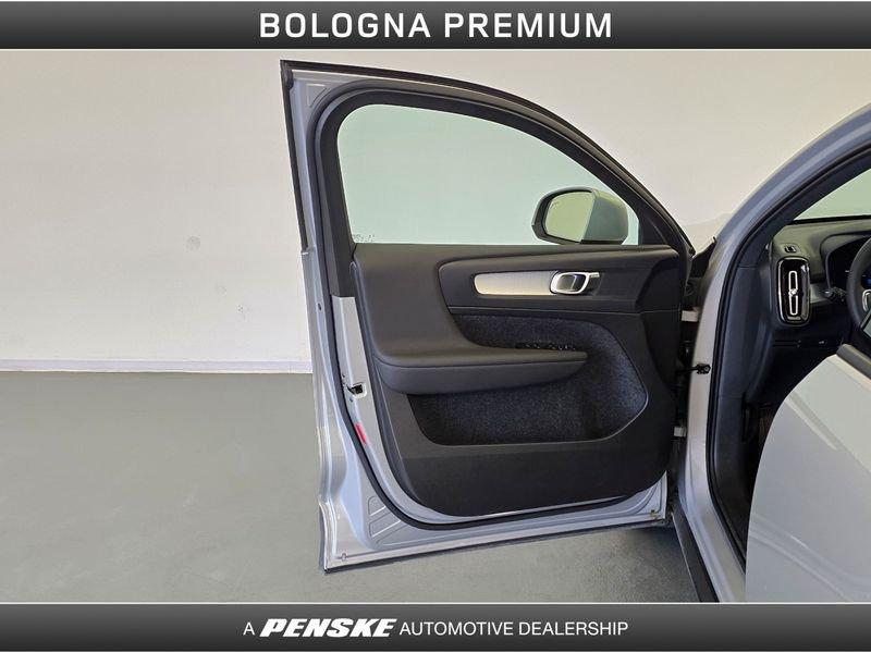 Volvo XC40 XC40 B3 automatico Core
