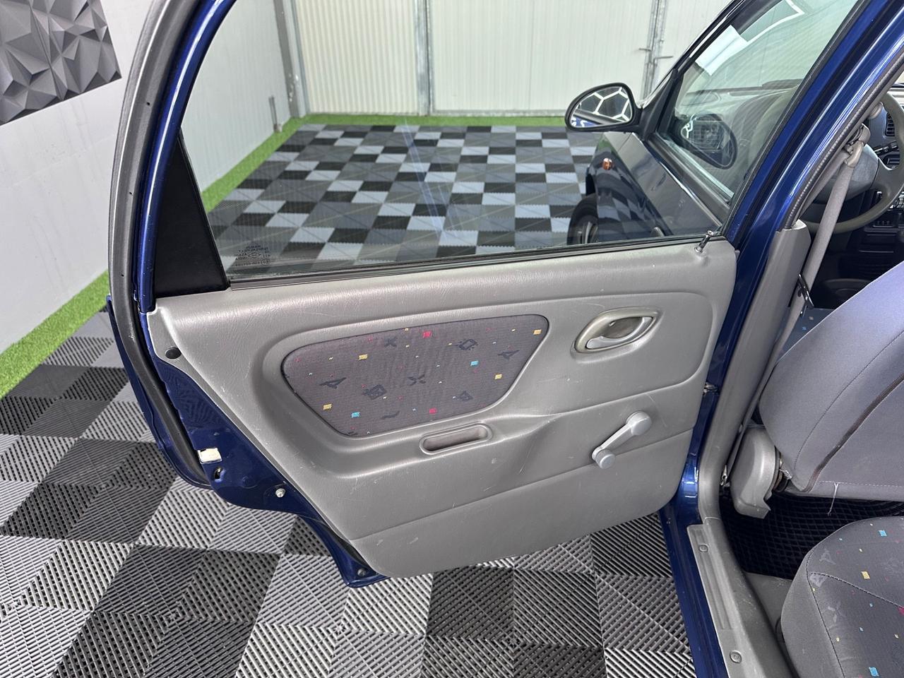 Suzuki Alto Elegance