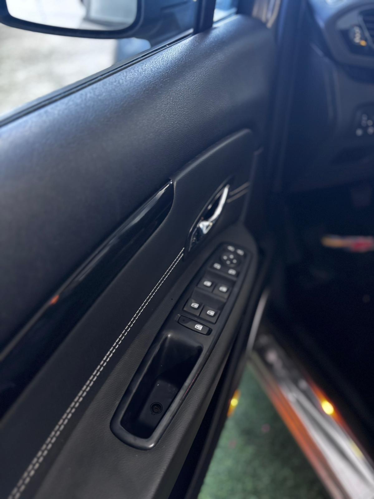 Renault Scénic XMod 1.5 dCi 110CV EDC Bose