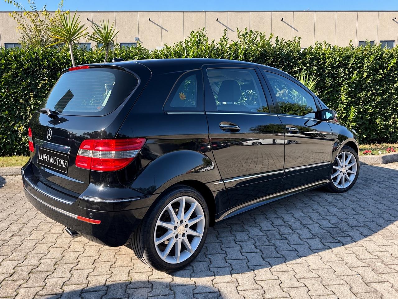 Mercedes-benz B 180 CDI CERCHI IN LEGA R17