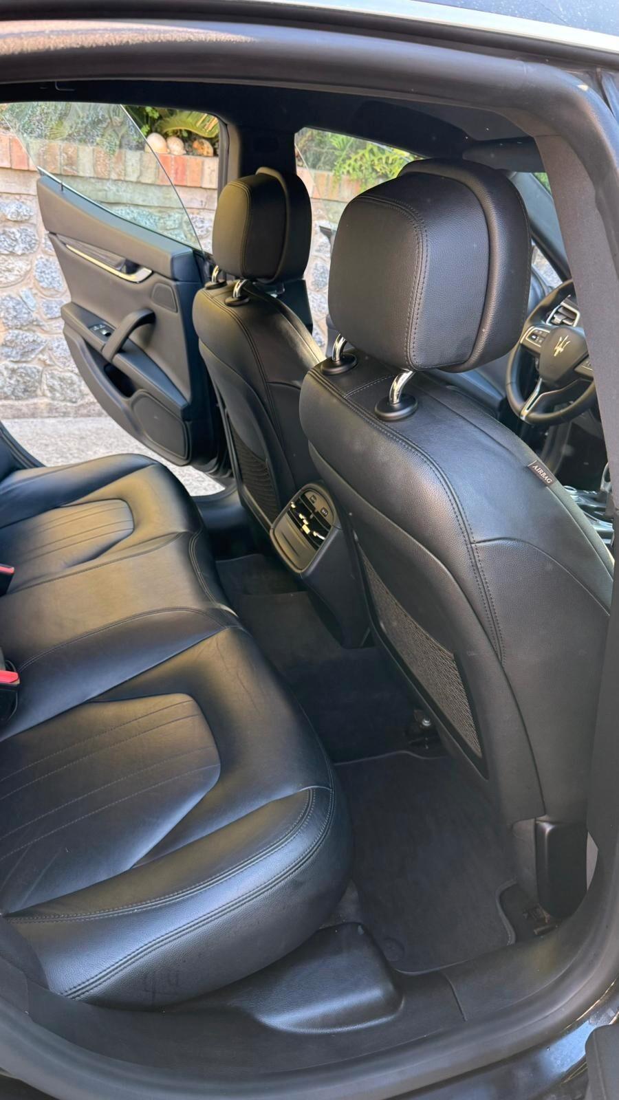 Maserati Ghibli V6 Diesel 275 CV Gransport