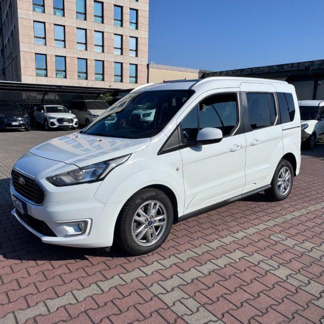 FORD Tourneo Connect 1.5 TDCi 120cv TITANIUM TETTO PANORAMICO AZIENDALE