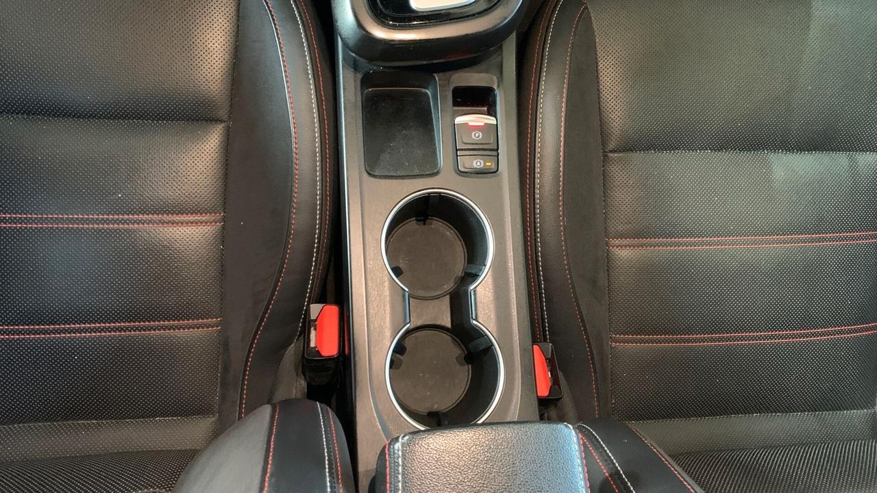 Renault Arkana Hybrid E-Tech 145 CV R.S. Line