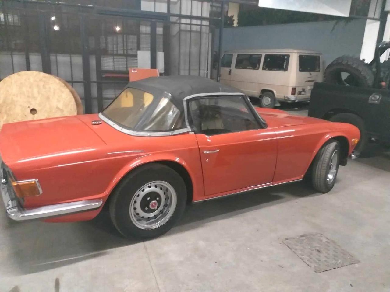 Triumph TR6 iniezione overdrive