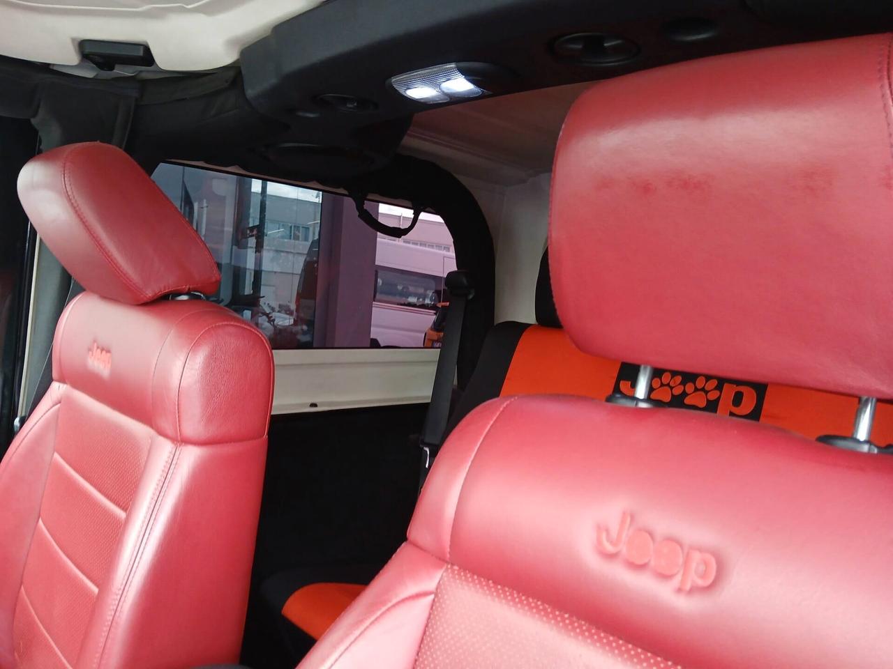Jeep Wrangler 2.8 CRD DPF Cabrio Auto SPORT