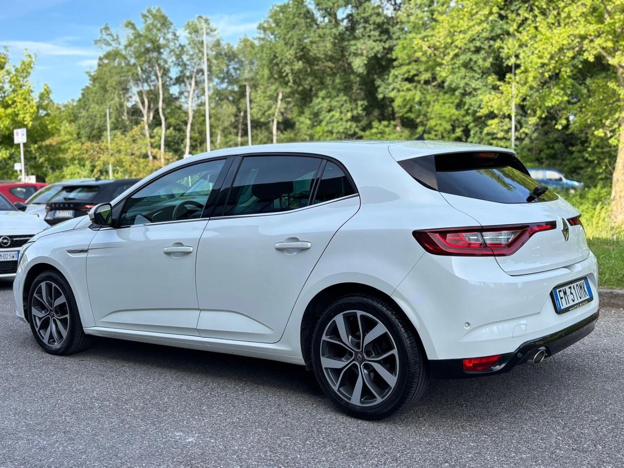 Renault Mégane dCi 8V 110 CV Energy Bose”CAR PLAY”
