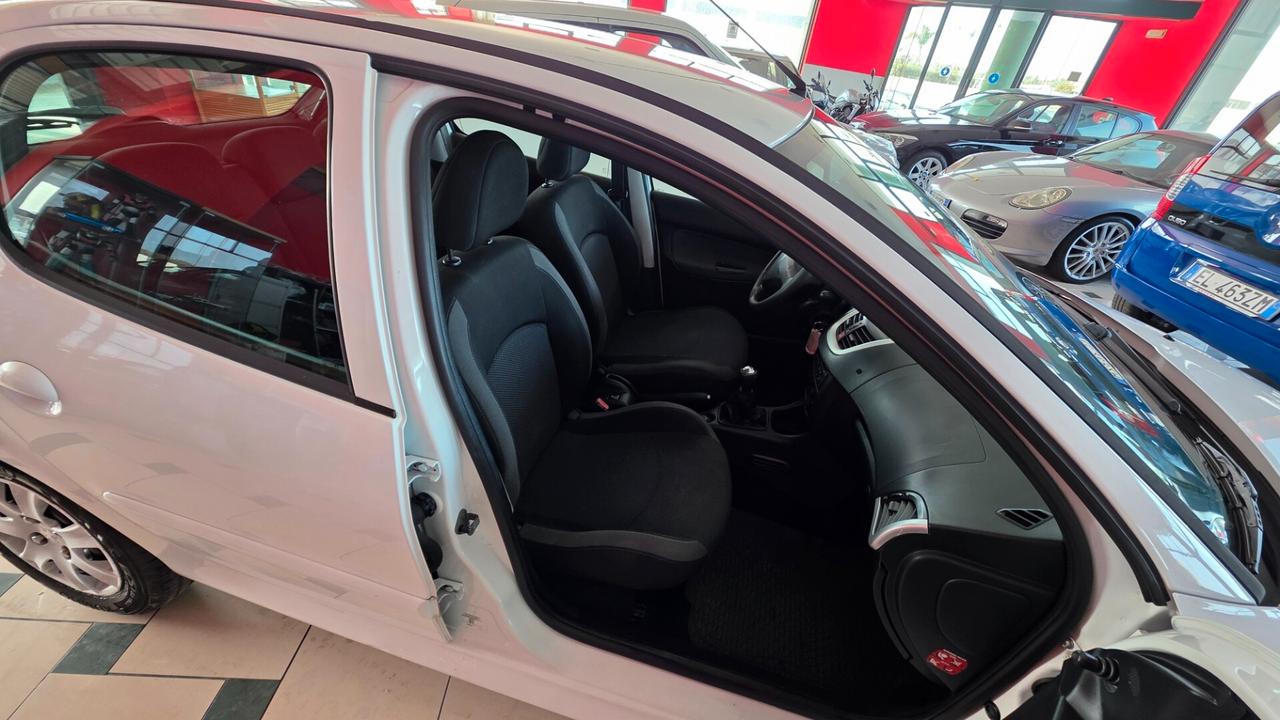 Peugeot 206 Plus 1.4 HDi 70CV 5p. Energie