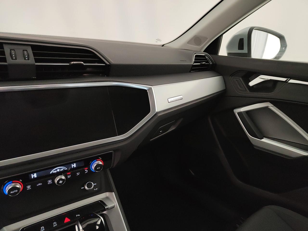 Audi Q3 SPB 35 TDI quattro Business Plus