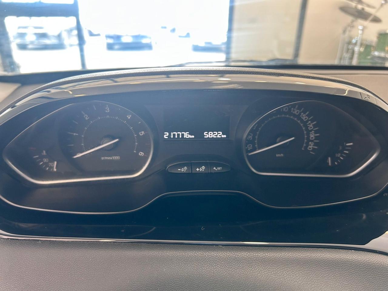 Peugeot 208 BlueHDi 75 5 porte Allure 2018