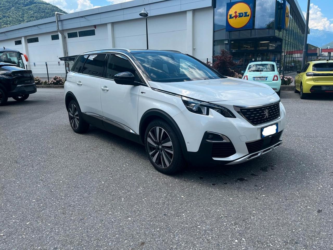 Peugeot 5008 BlueHDi 180 S&S EAT8 GT