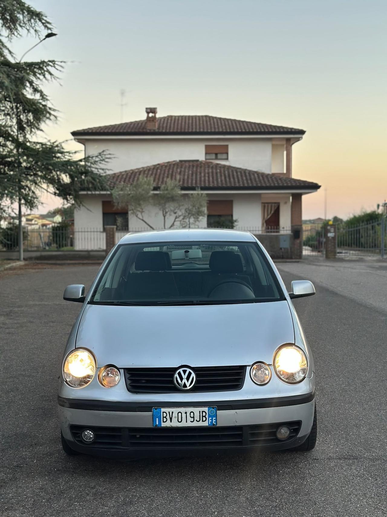 Volkswagen Polo 1.4 16V 5p. Trendline