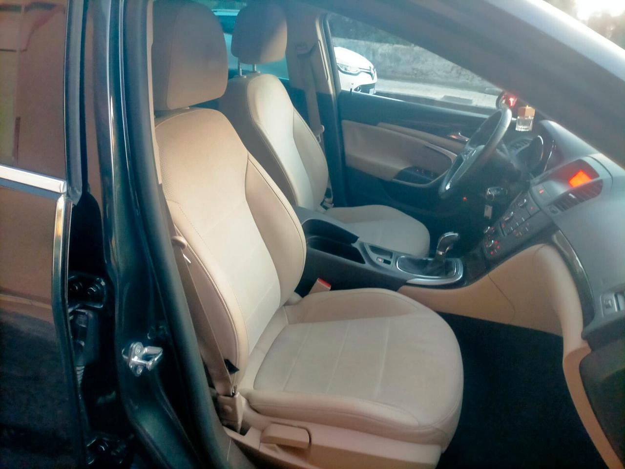 Opel Insignia 2.0 CDTI Sports Tourer Cosmo