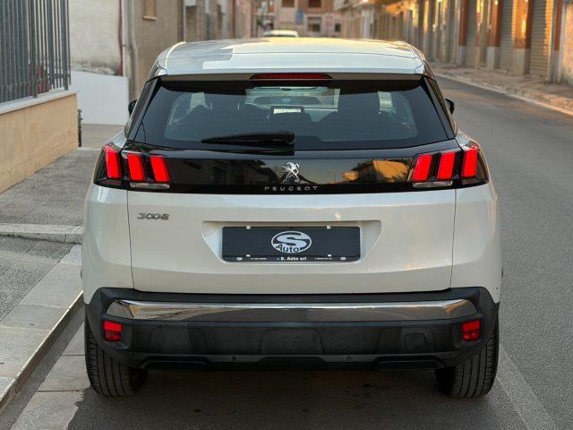 PEUGEOT 3008 1.6BlueHDi 120 EAT6 Business