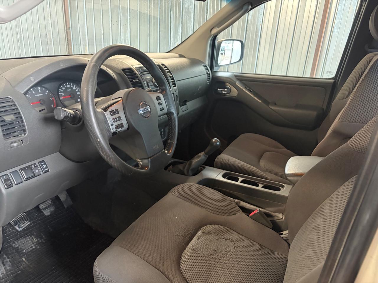 Nissan Navara 2.5 dCi 4 porte Double Cab LE