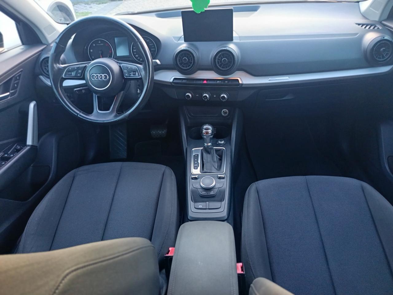 Audi Q2 1.6 TDI S tronic Business