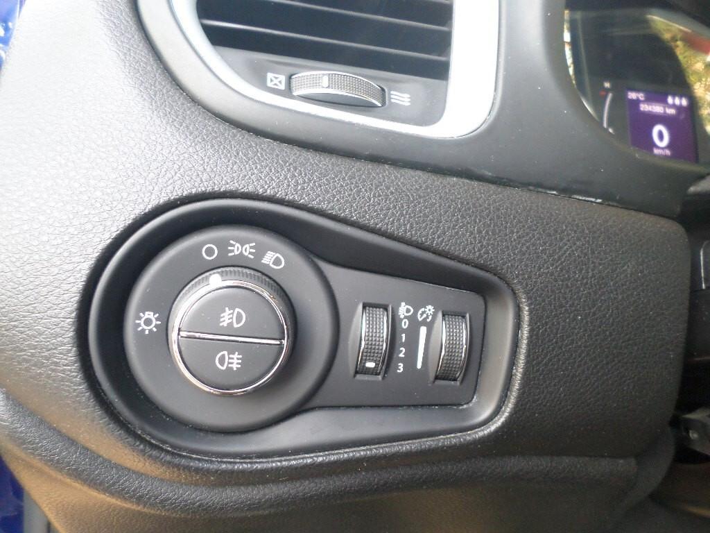 Jeep Renegade 1.6 Mjt 130 CV Longitude