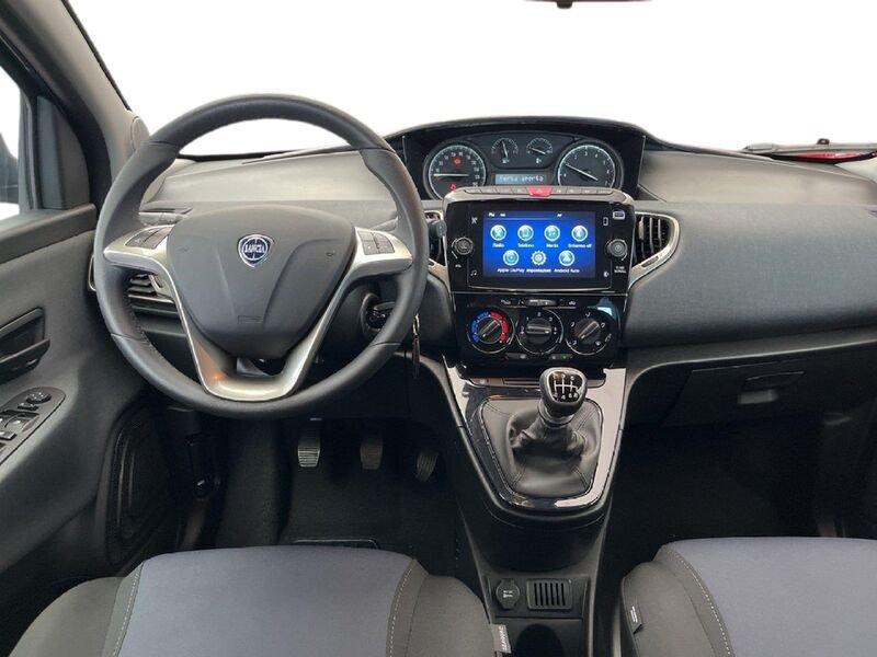 Lancia Ypsilon III 2021 1.0 firefly hybrid Gold s&s 70cv