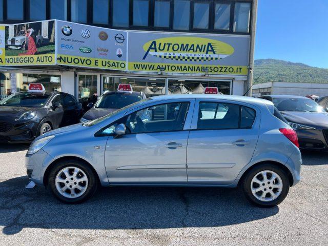 OPEL Corsa 1.2 5 porte Cosmo