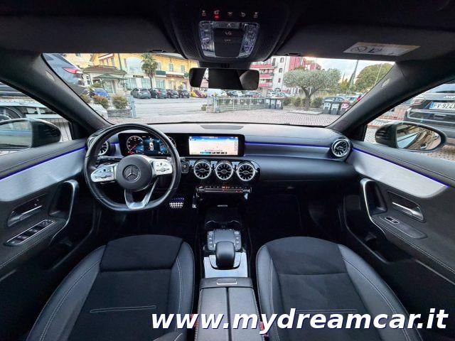 MERCEDES-BENZ A 180 d Automatic Premium Night Edition LUCI AMBIENTE