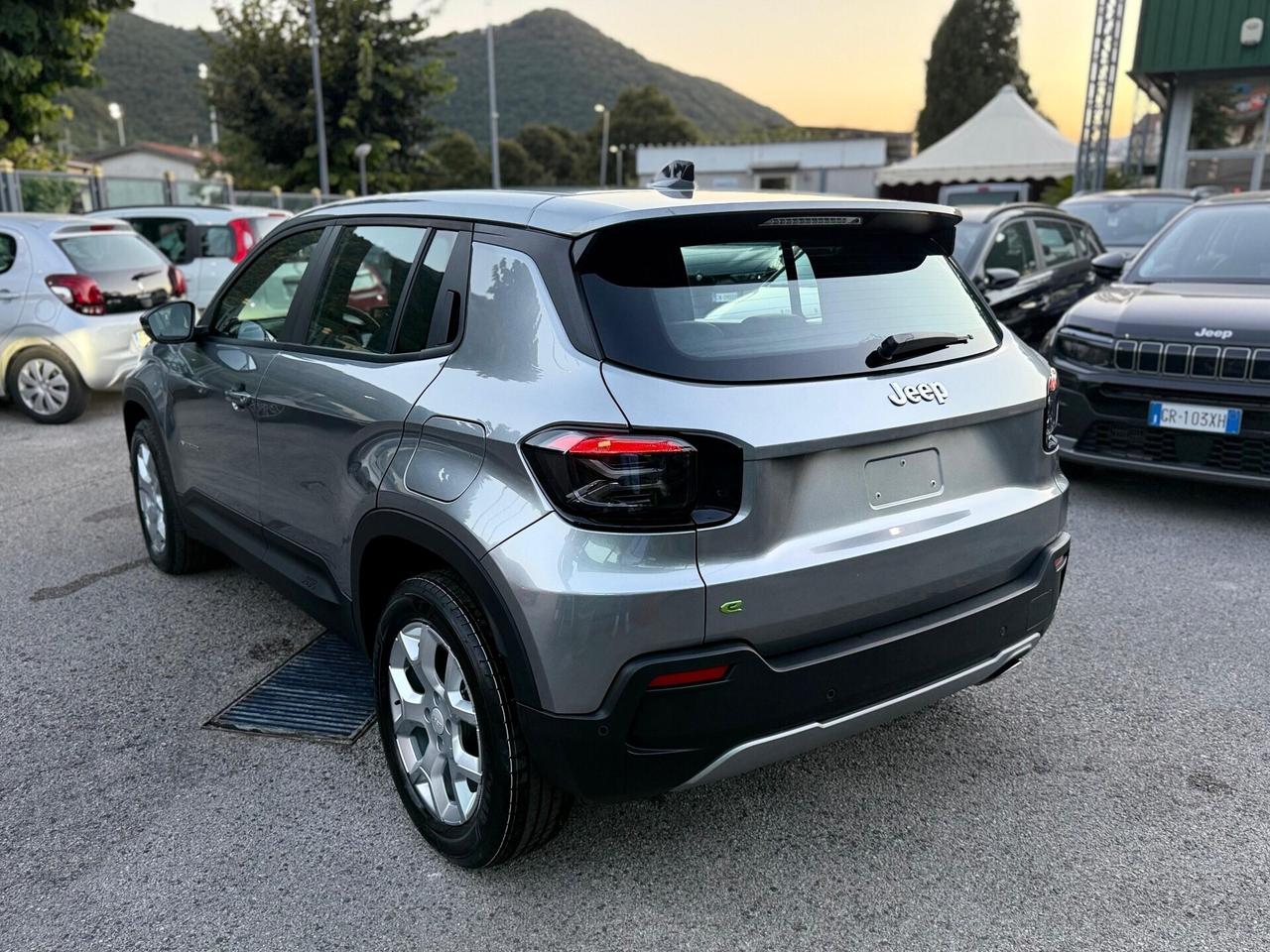 Jeep Avenger 1.2 Hybrid 110 CV Altitude