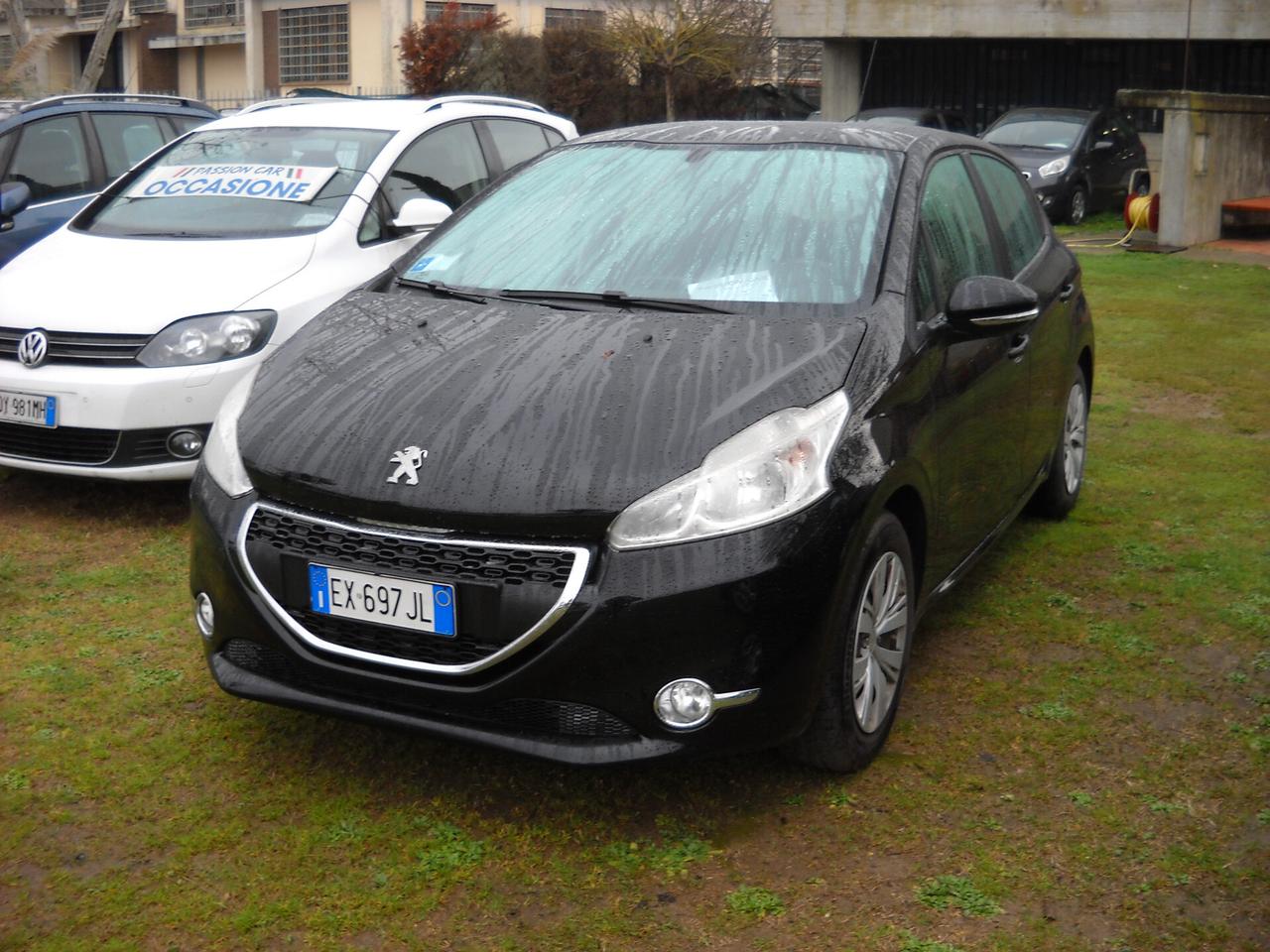 Peugeot 208 1.4 HDi 68 CV 5 porte Active