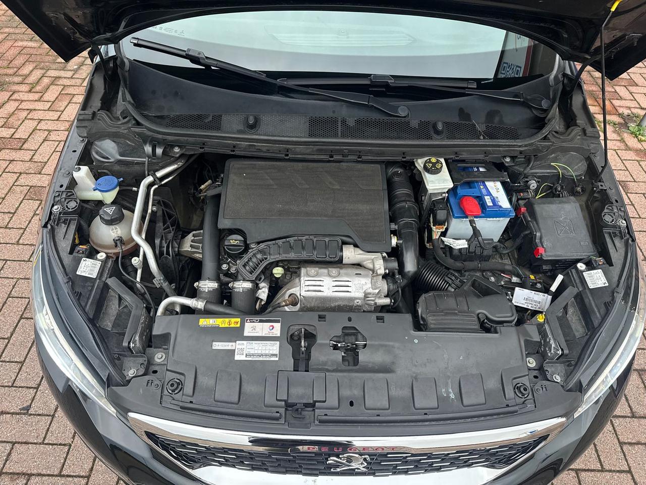 Peugeot 308 GT Line 1.2 PureTech 130 TETTUCC #9131