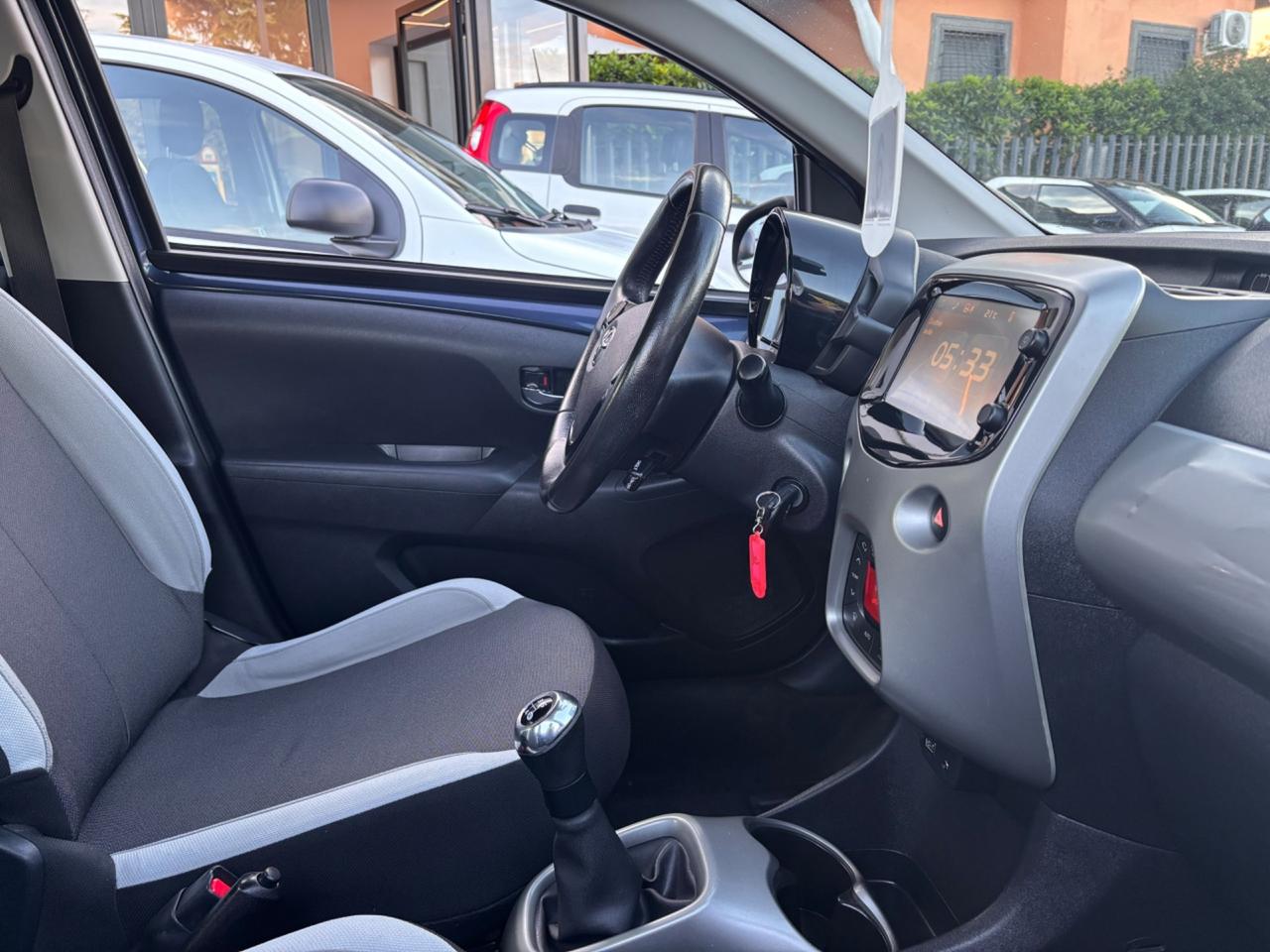 *TOYOTA AYGO 1.0 69 CV X-COOL - 2017 - 77.000 KM*