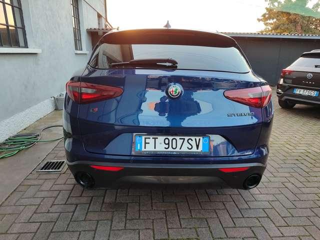 Alfa Romeo Stelvio Stelvio 2.2 t Business Q4 210cv auto my19