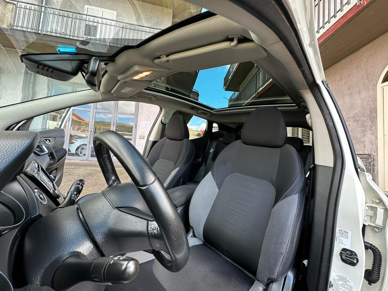 Nissan Qashqai 1.5 dCi Tekna