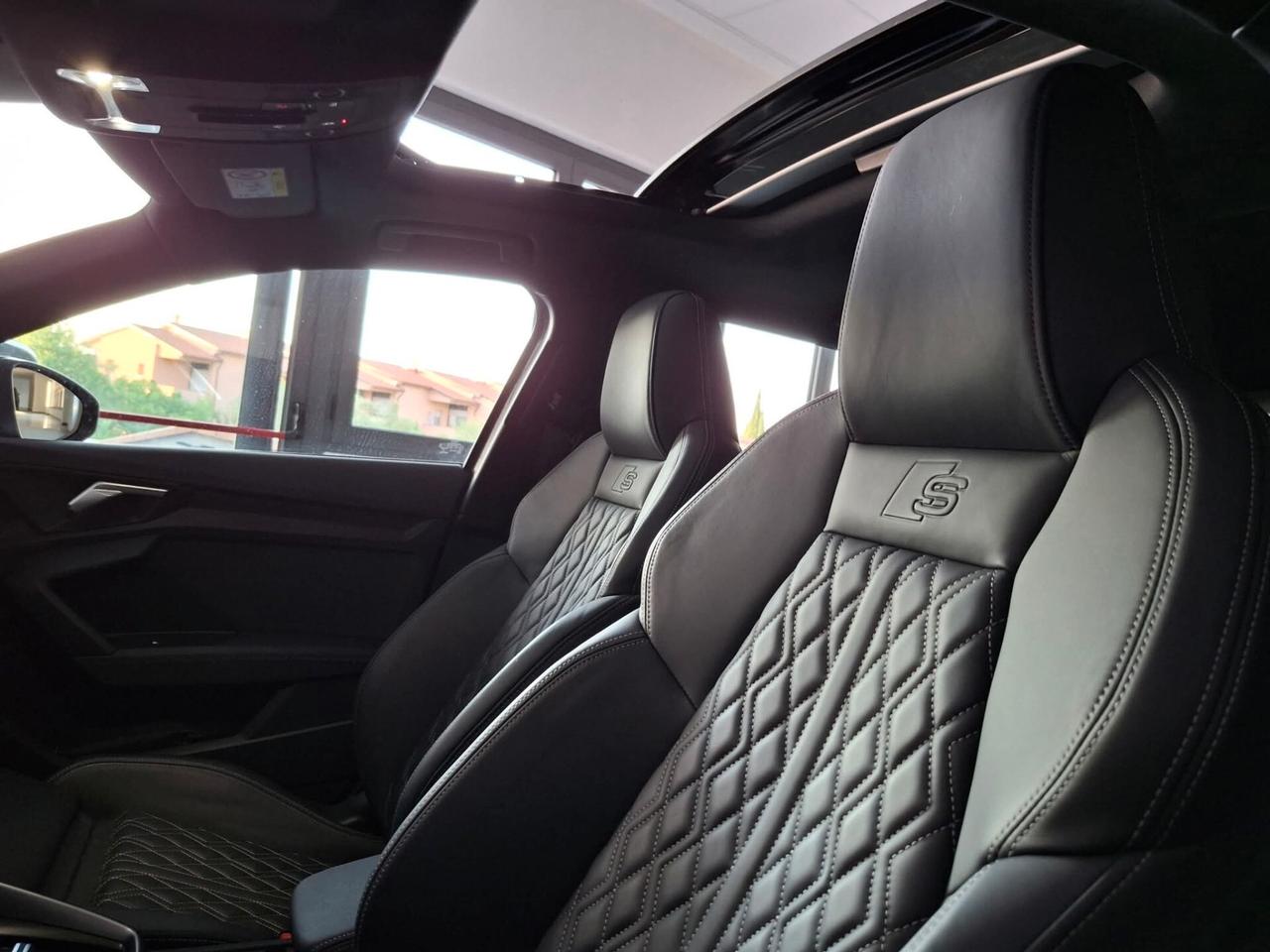 Audi A3 30 TFSI S line edition tetto panoramico full