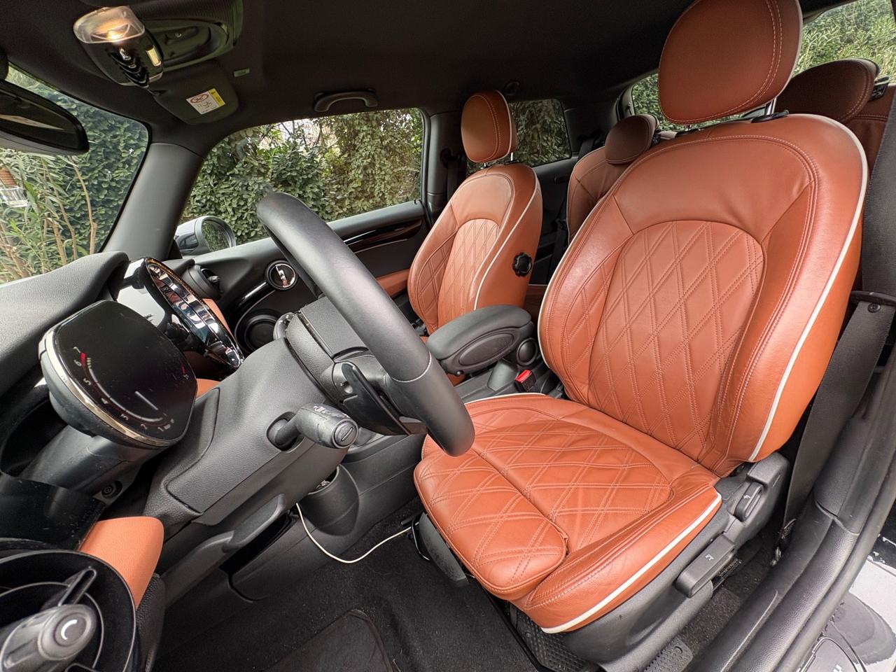 MINI John Cooper Works 2.0 231cv auto