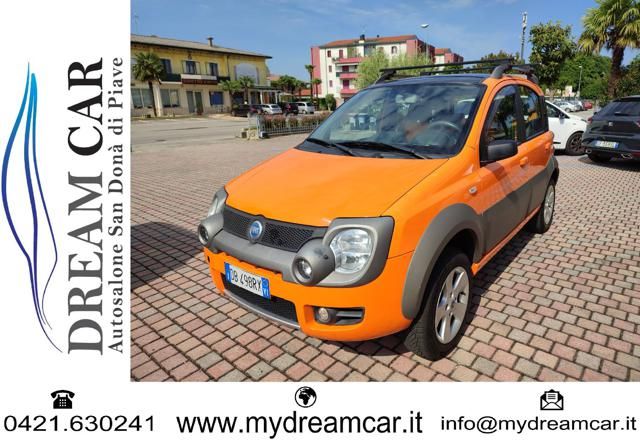 FIAT Panda 1.3 MJT 4x4 Cross TETTO PANORAMICO NEOPATENTATI