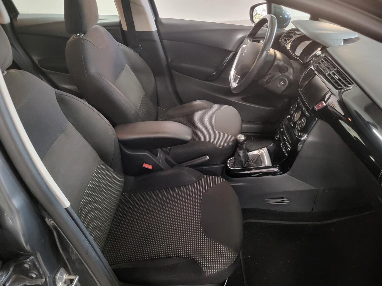 Citroen C3 PureTech 68 Exclusive PREZZO REALE!! UNICO PROPRIETARIO!! GARANZIA 12 MESI!!