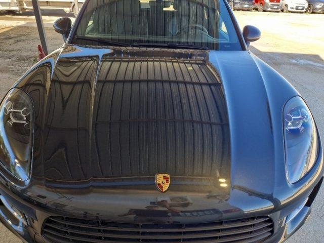 PORSCHE Macan 2.0