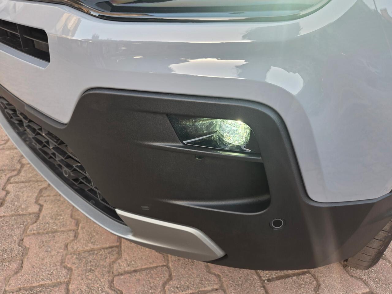 Jeep Avenger E-Hybrid 1.2 110 cv Dct Summit KM0 TETTO NERO
