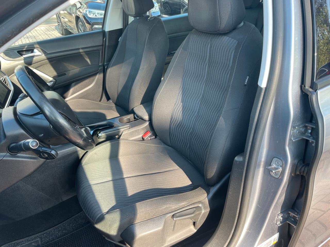 Peugeot 308 BlueHDi 120 S&S Business