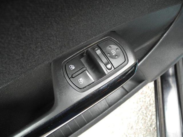 OPEL Corsa 1.2 5p. Enjoy -OK NEOPATENTATI- UNICA PROPRIETARIA
