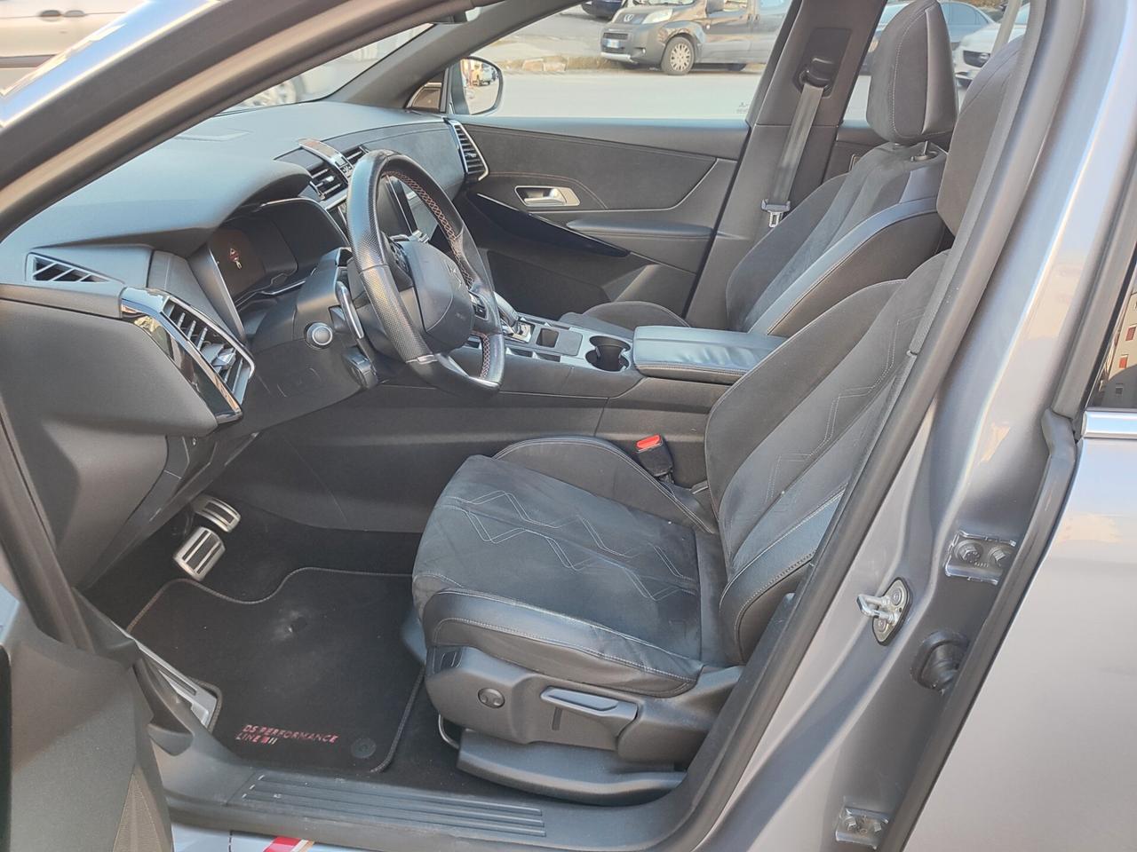 DS 7 Crossback Performance Grand Chic 1.5 BlueHDi * TETTO * NAVI * PELLE * Garantita 12 Mesi
