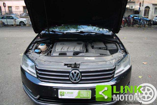 VOLKSWAGEN Passat Var. 2.0 TDI Highline Blue M.Tech.